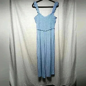 Linen/ Cotton blend wide leg, sleeveless Romper. Ladies Size  L